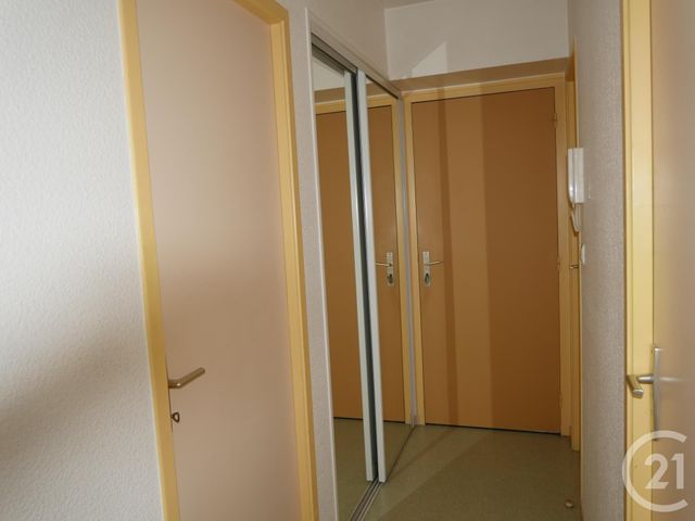 Appartement F2 à louer - 2 pièces - 47.7 m2 - GUERET - 23 - LIMOUSIN - Century 21 La Fontaine Immobilier