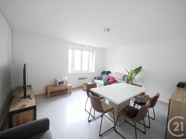 Appartement F2 à louer - 2 pièces - 47.7 m2 - GUERET - 23 - LIMOUSIN - Century 21 La Fontaine Immobilier
