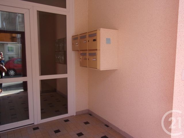 Appartement F3 à louer - 3 pièces - 55.0 m2 - GUERET - 23 - LIMOUSIN - Century 21 La Fontaine Immobilier