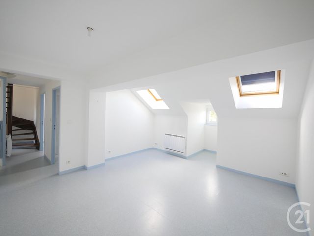 Appartement F3 à louer - 3 pièces - 49.3 m2 - GUERET - 23 - LIMOUSIN - Century 21 La Fontaine Immobilier
