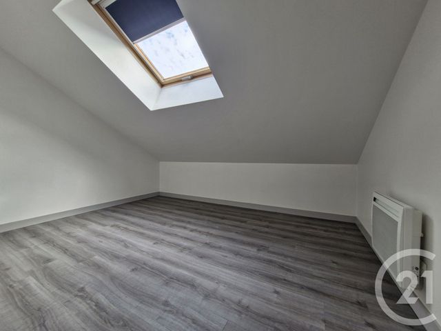 maison à louer - 8 pièces - 193.0 m2 - GUERET - 23 - LIMOUSIN - Century 21 La Fontaine Immobilier