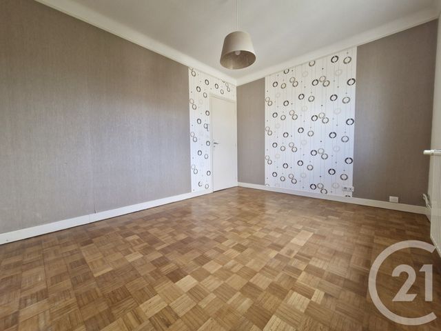 maison à louer - 8 pièces - 193.0 m2 - GUERET - 23 - LIMOUSIN - Century 21 La Fontaine Immobilier