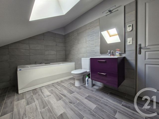 maison à louer - 8 pièces - 193.0 m2 - GUERET - 23 - LIMOUSIN - Century 21 La Fontaine Immobilier