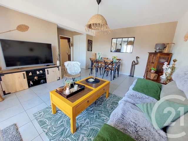 Appartement F3 à vendre - 3 pièces - 62.19 m2 - GUERET - 23 - LIMOUSIN - Century 21 La Fontaine Immobilier