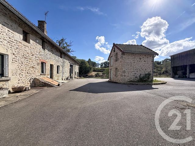maison à vendre - 9 pièces - 260.0 m2 - JOUILLAT - 23 - LIMOUSIN - Century 21 La Fontaine Immobilier
