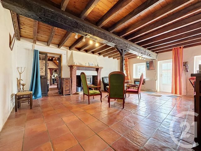 maison à vendre - 9 pièces - 260.0 m2 - JOUILLAT - 23 - LIMOUSIN - Century 21 La Fontaine Immobilier