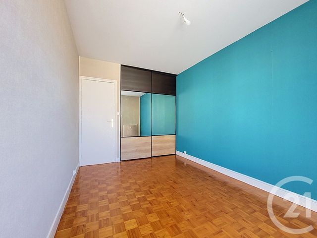 Appartement F5 à vendre - 5 pièces - 88.83 m2 - GUERET - 23 - LIMOUSIN - Century 21 La Fontaine Immobilier