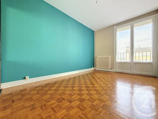 Appartement F5 à vendre - 5 pièces - 88.83 m2 - GUERET - 23 - LIMOUSIN - Century 21 La Fontaine Immobilier