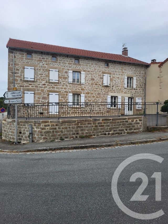 Appartement F3 à louer - 3 pièces - 79.0 m2 - PONTARION - 23 - LIMOUSIN - Century 21 La Fontaine Immobilier
