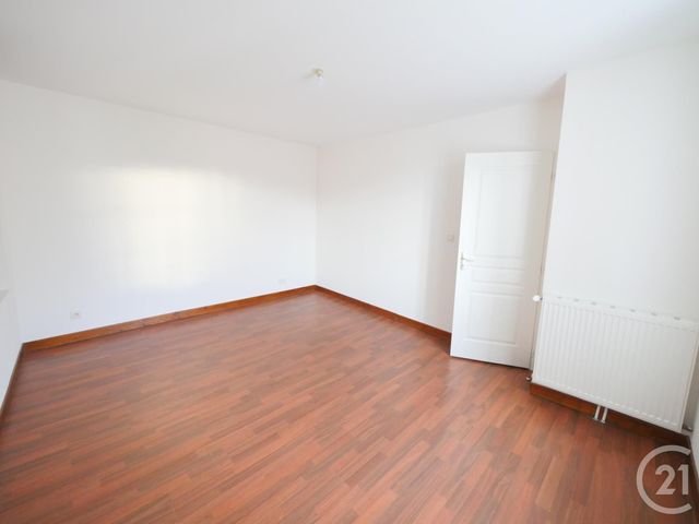 Appartement F3 à louer - 3 pièces - 79.0 m2 - PONTARION - 23 - LIMOUSIN - Century 21 La Fontaine Immobilier