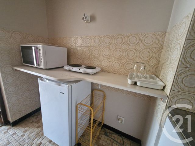 Appartement F1 à louer - 1 pièce - 26.0 m2 - GUERET - 23 - LIMOUSIN - Century 21 La Fontaine Immobilier