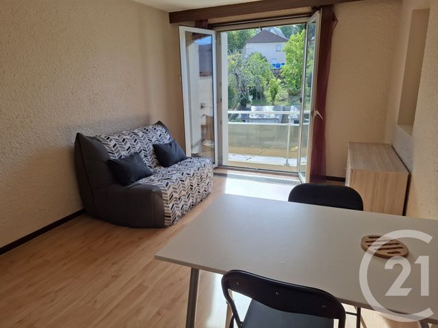 Appartement F1 à louer - 1 pièce - 26.0 m2 - GUERET - 23 - LIMOUSIN - Century 21 La Fontaine Immobilier