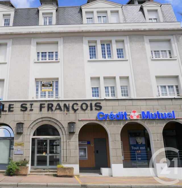 Appartement F1 à louer - 1 pièce - 24.7 m2 - GUERET - 23 - LIMOUSIN - Century 21 La Fontaine Immobilier