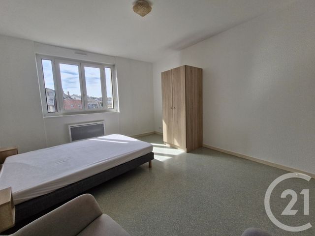 Appartement F1 à louer - 1 pièce - 24.7 m2 - GUERET - 23 - LIMOUSIN - Century 21 La Fontaine Immobilier