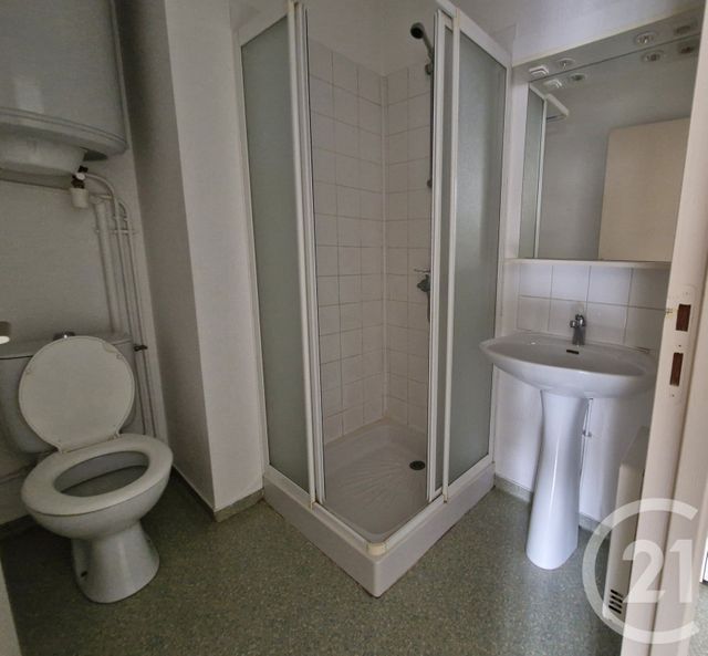 Appartement F1 à louer - 1 pièce - 24.7 m2 - GUERET - 23 - LIMOUSIN - Century 21 La Fontaine Immobilier