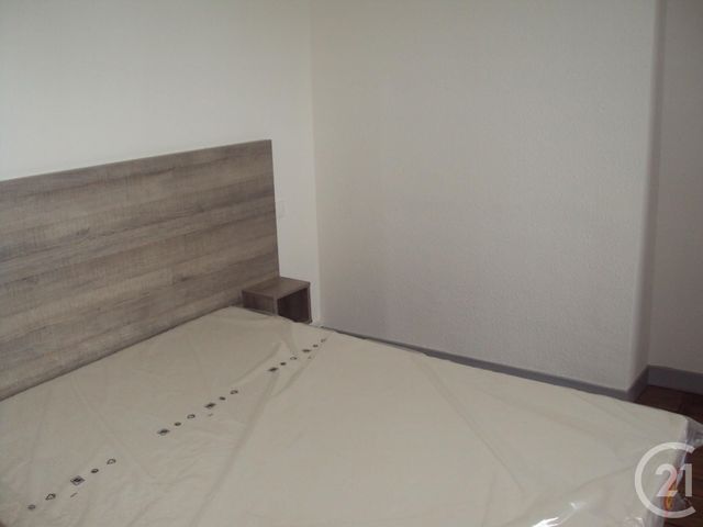 Appartement F2 à louer - 2 pièces - 24.1 m2 - GUERET - 23 - LIMOUSIN - Century 21 La Fontaine Immobilier