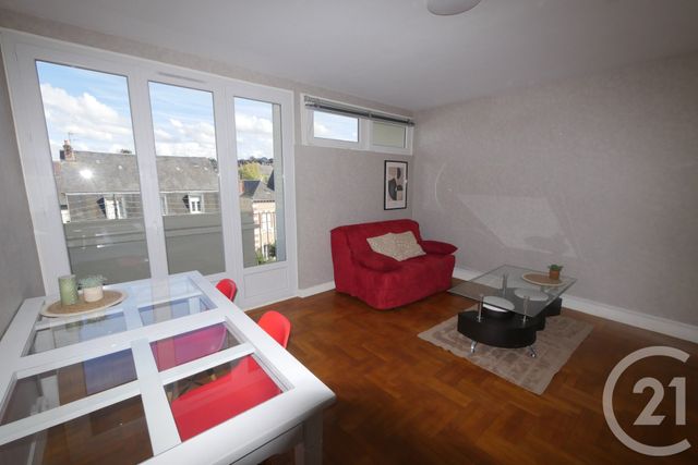 Appartement F1 à louer - 1 pièce - 29.3 m2 - GUERET - 23 - LIMOUSIN - Century 21 La Fontaine Immobilier