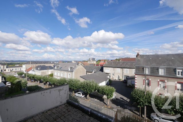 Appartement F1 à louer - 1 pièce - 29.3 m2 - GUERET - 23 - LIMOUSIN - Century 21 La Fontaine Immobilier
