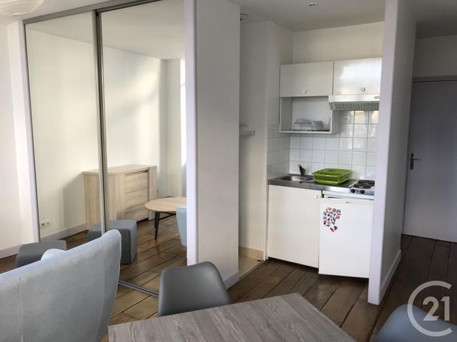 Appartement F2 à louer - 2 pièces - 35.0 m2 - GUERET - 23 - LIMOUSIN - Century 21 La Fontaine Immobilier