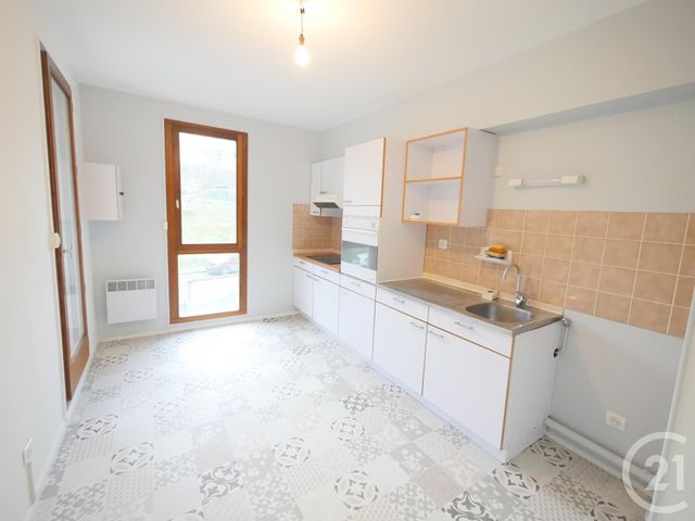 Appartement F3 à louer - 3 pièces - 68.34 m2 - GUERET - 23 - LIMOUSIN - Century 21 La Fontaine Immobilier