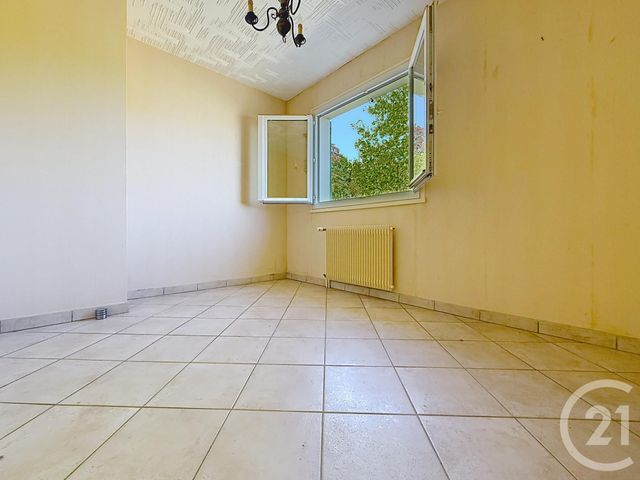 maison à vendre - 5 pièces - 83.0 m2 - GUERET - 23 - LIMOUSIN - Century 21 La Fontaine Immobilier