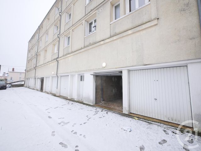 parking à louer - 12.0 m2 - GUERET - 23 - LIMOUSIN - Century 21 La Fontaine Immobilier