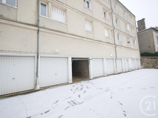 parking à louer - 12.0 m2 - GUERET - 23 - LIMOUSIN - Century 21 La Fontaine Immobilier