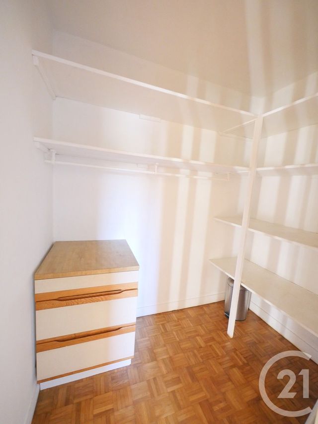 Appartement T4 à louer - 3 pièces - 80.9 m2 - GUERET - 23 - LIMOUSIN - Century 21 La Fontaine Immobilier