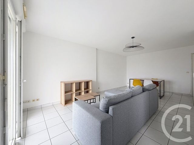 Appartement F2 à louer - 2 pièces - 46.0 m2 - GUERET - 23 - LIMOUSIN - Century 21 La Fontaine Immobilier
