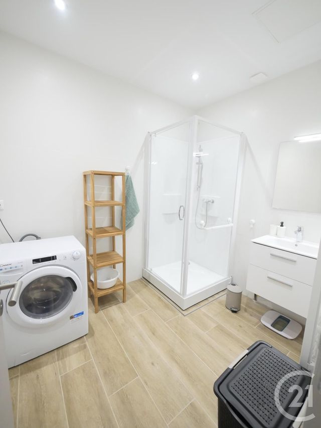 Appartement F3 à louer - 3 pièces - 73.87 m2 - GUERET - 23 - LIMOUSIN - Century 21 La Fontaine Immobilier